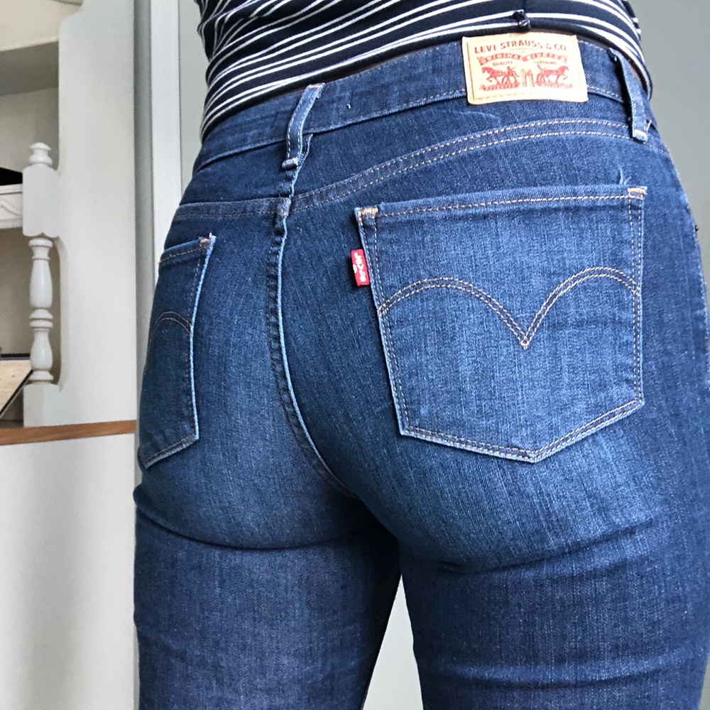 Levi 712 Slim fit jeans